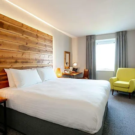 Cedar Court Bradford (West Yorkshire)