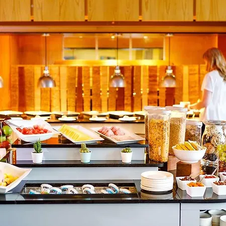 Cedar Court * Bradford (West Yorkshire)