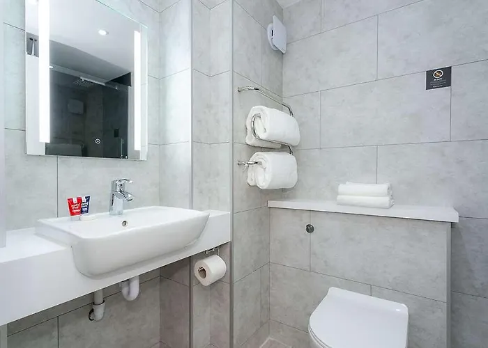 호텔 Cedar Court *